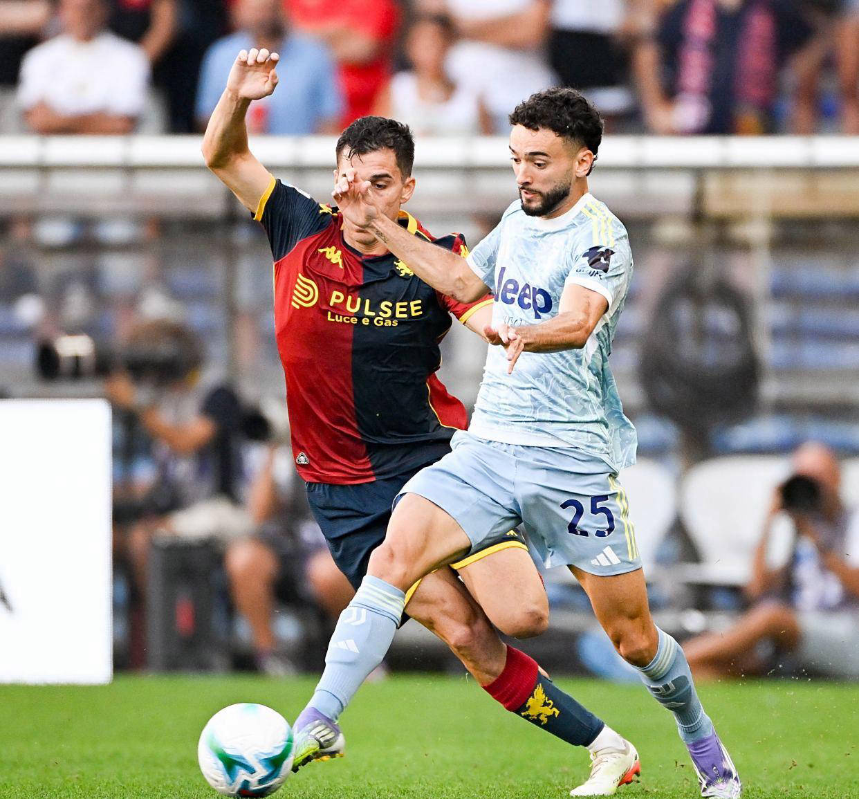 转折点利物浦复出首秀；亚冠清晨攻防权衡；悬念犹存；球探报告显示潜力