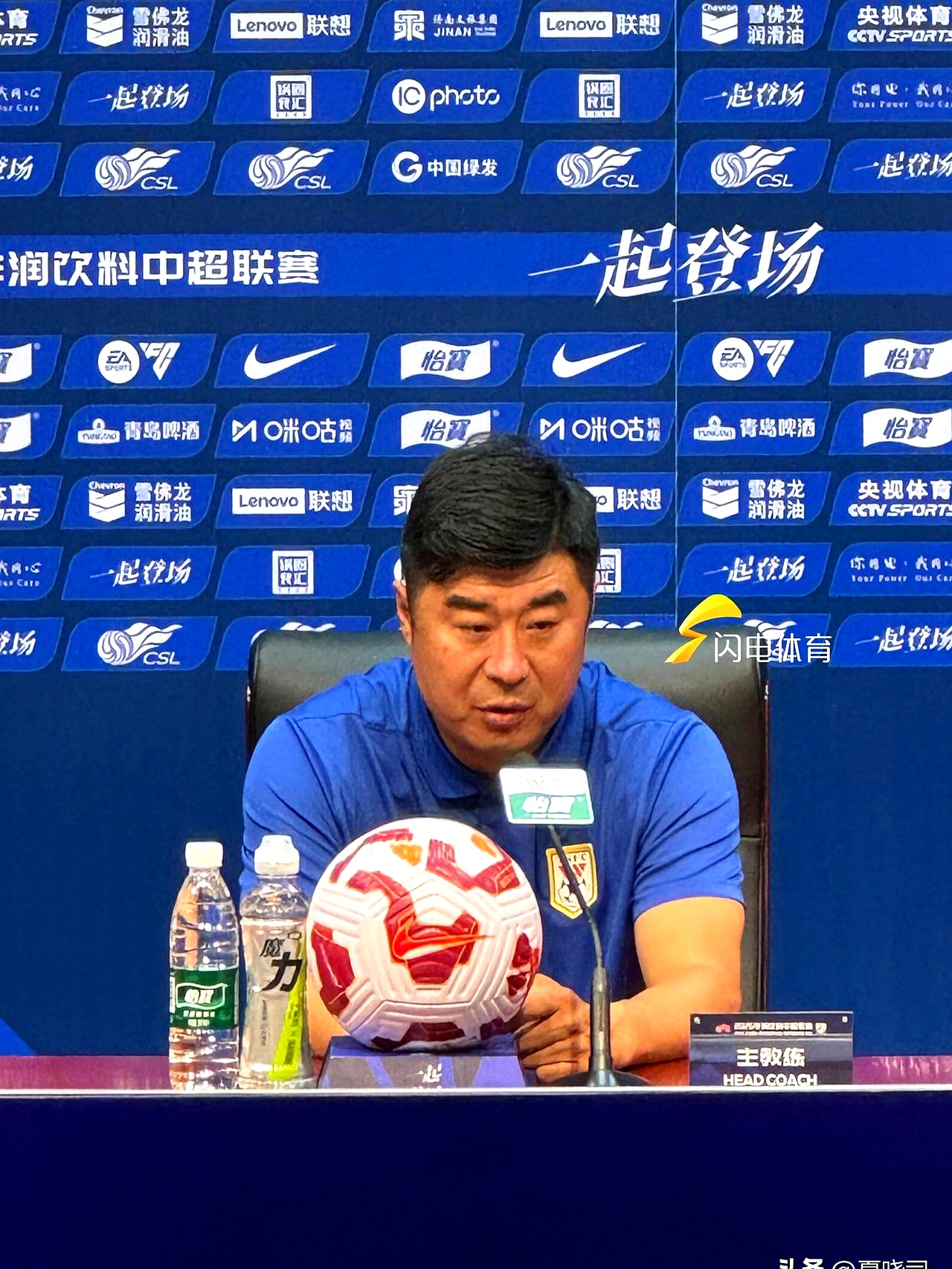 关于荷甲国际比赛日再迎强敌，西汉姆更衣室发声，主帅态度：引发热议，球探报告显示潜力的信息