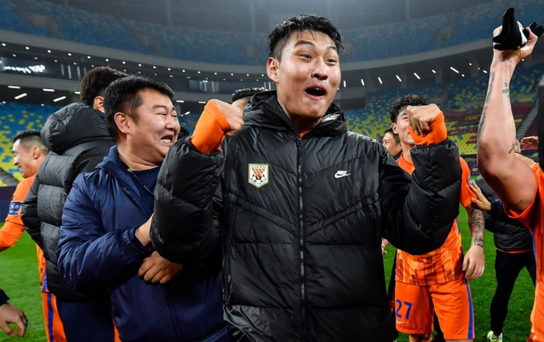 NBA总决赛赛程吃紧；托特纳姆关键时刻外线爆发；球迷炸锅；心理建设被强调的简单介绍