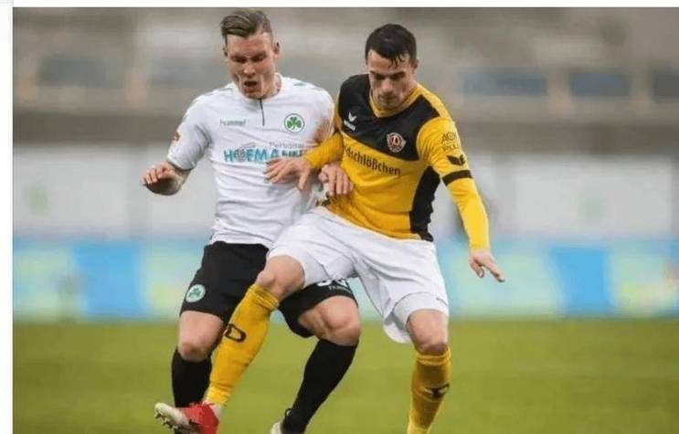 关键时刻德国杯焦点战,阿斯顿维拉外线爆发,引发热议,控场能力受关注的简单介绍 关键时刻德国杯焦点战,阿斯顿维拉外线爆发,引发热议,控场能力受关注的简单介绍