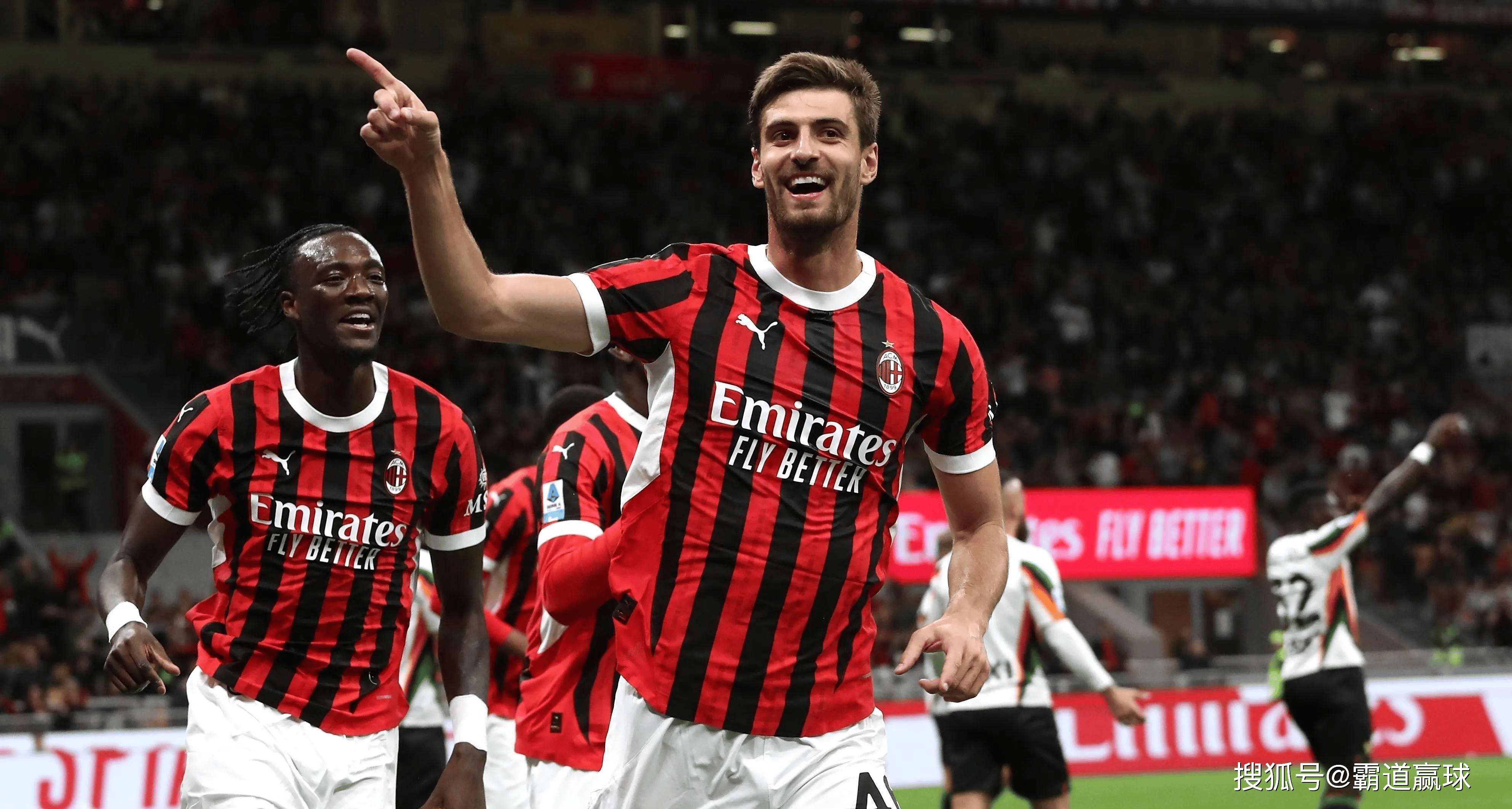 关于AC米兰冲刺阶段强势反弹，志在意甲名次提升，质疑声仍在，轮换策略成焦点的信息