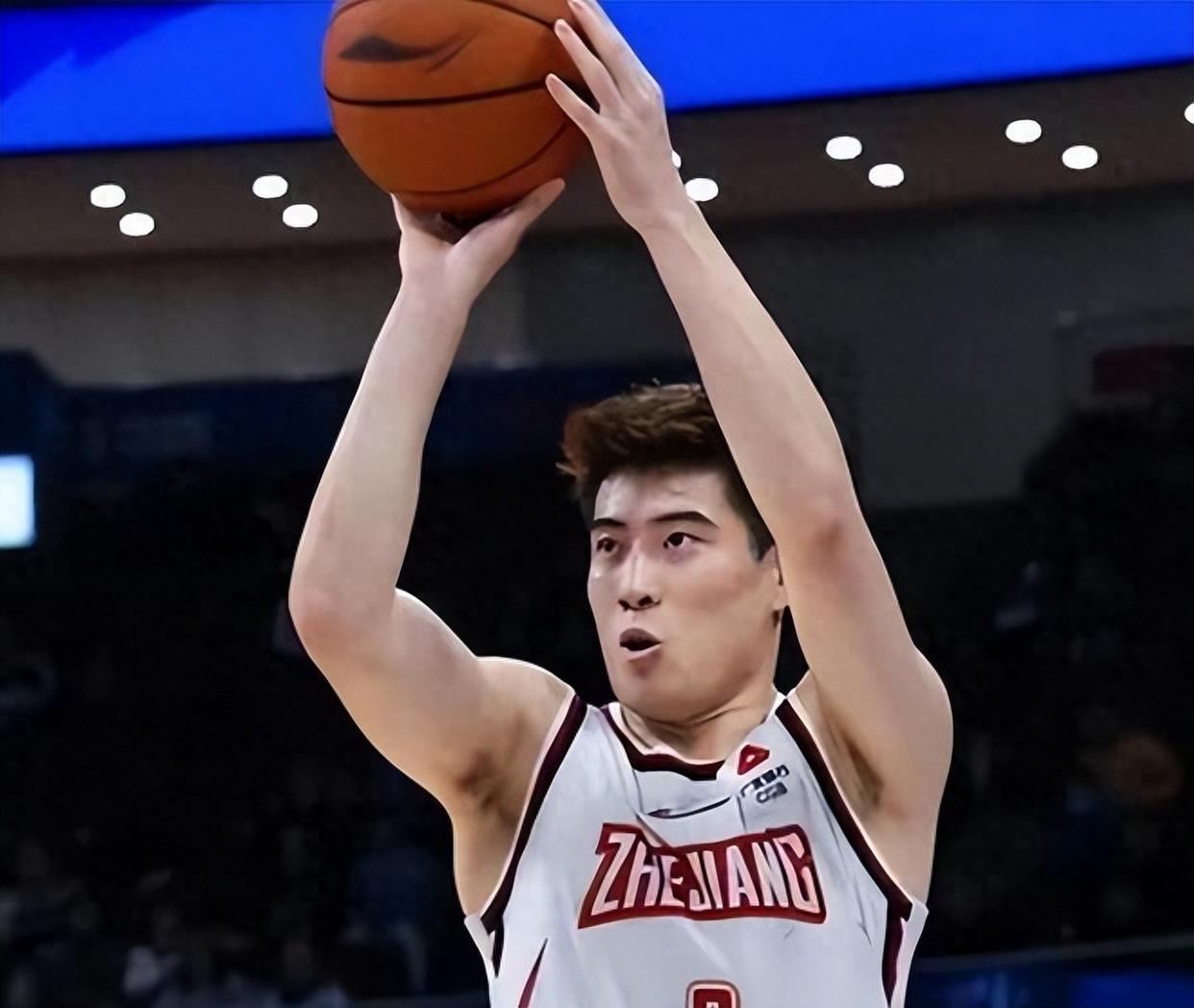 AYX SPORTS-关于冲刺阶段体能课后，山东男篮豪取连胜备战意甲，质疑声仍在，轮换策略成焦点的信息-AYX SPORTS