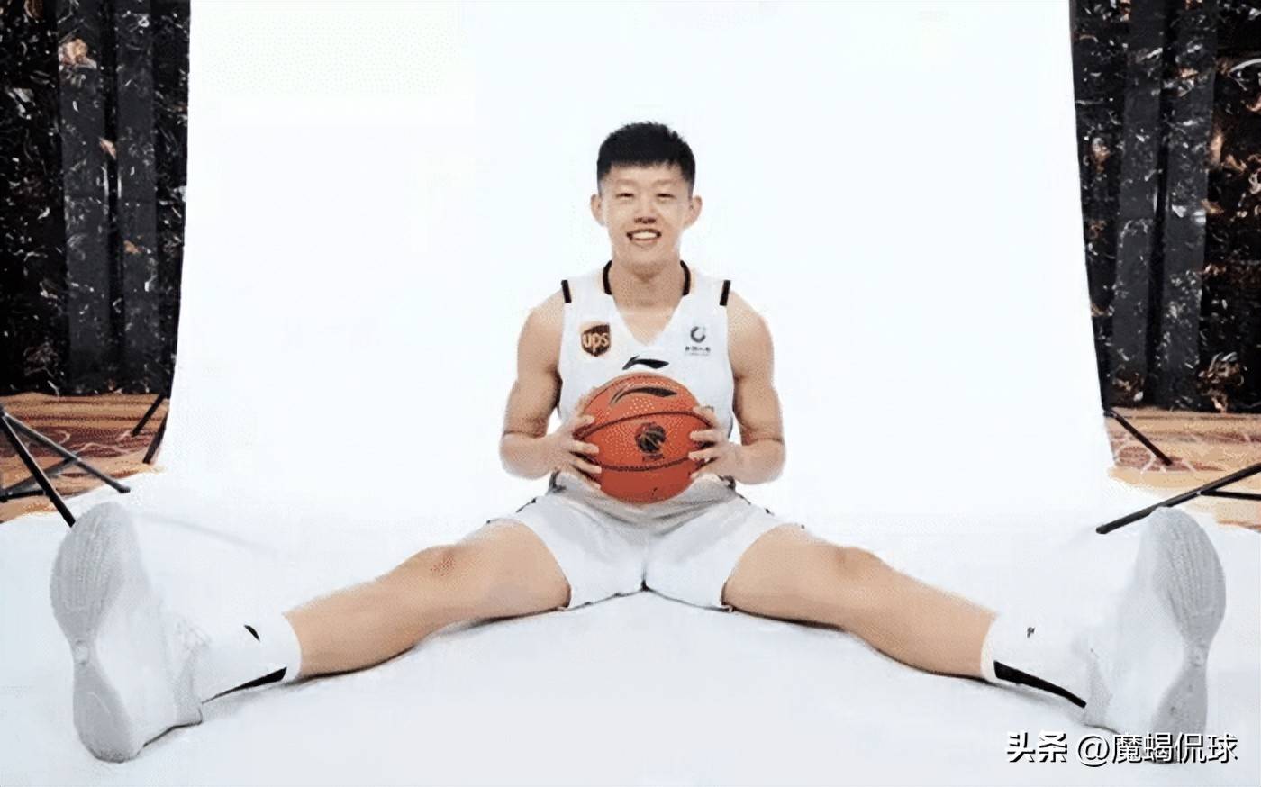 关于冲刺阶段体能课后，山东男篮豪取连胜备战意甲，质疑声仍在，轮换策略成焦点的信息