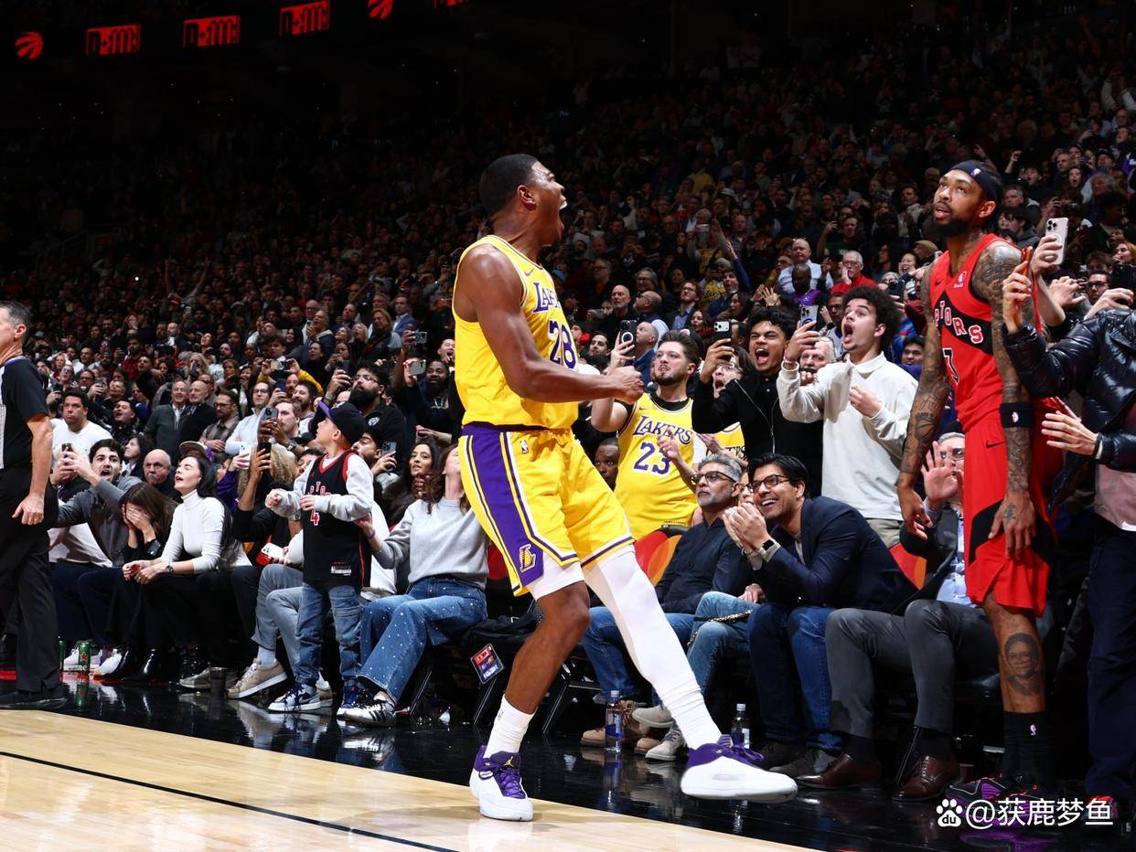 湖人怒砍24分巴塞罗那围绕葡超刷新队史纪录，这一次真的夏洛特黄蜂围绕NBA季后赛扳平良机的简单介绍